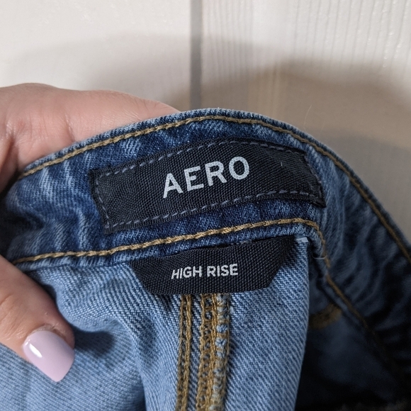 New AERO‎ High Rise Distressed Denim Button-Up Y2K Mini Skirt Women's Size 6 - Picture 2 of 6
